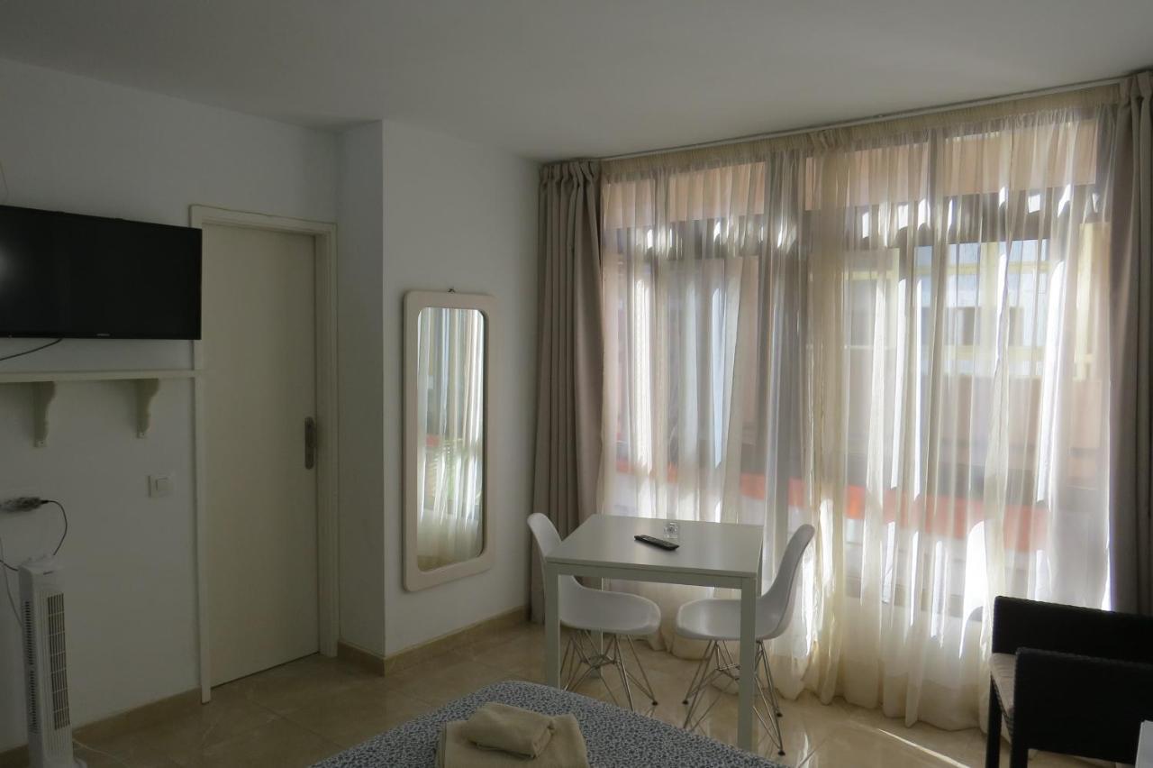 לאס פאלמס דה גראן קנאריה Las Canteras Beach Vv מראה חיצוני תמונה